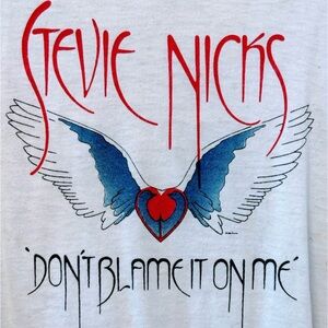 Stevie Nicks Graphic Tee Authentic Concert T-Shirt